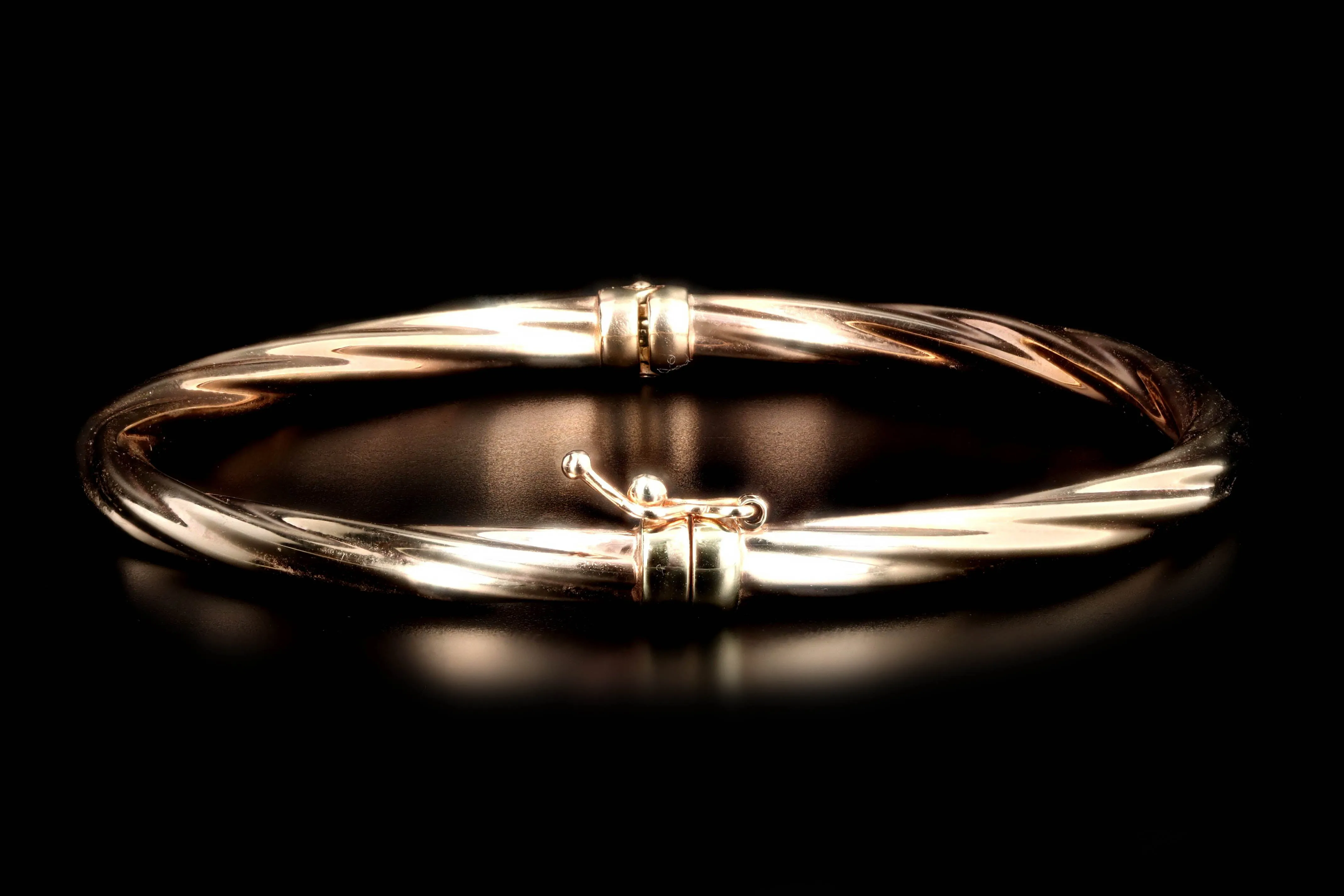 14K Rose Gold Textured Twisted Cable Bangle