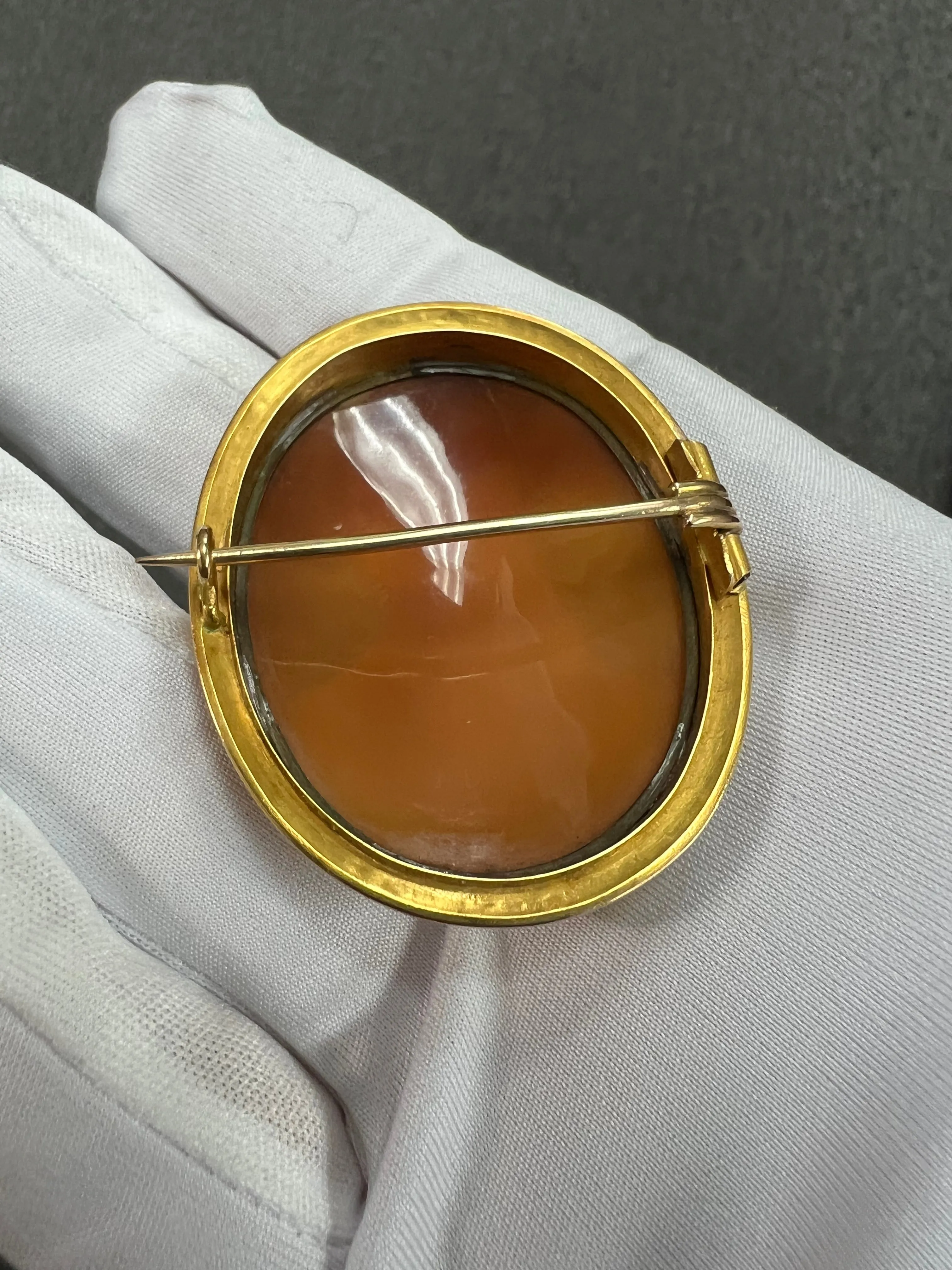 1890s Victorian Cameo Brooch Of A Gentleman