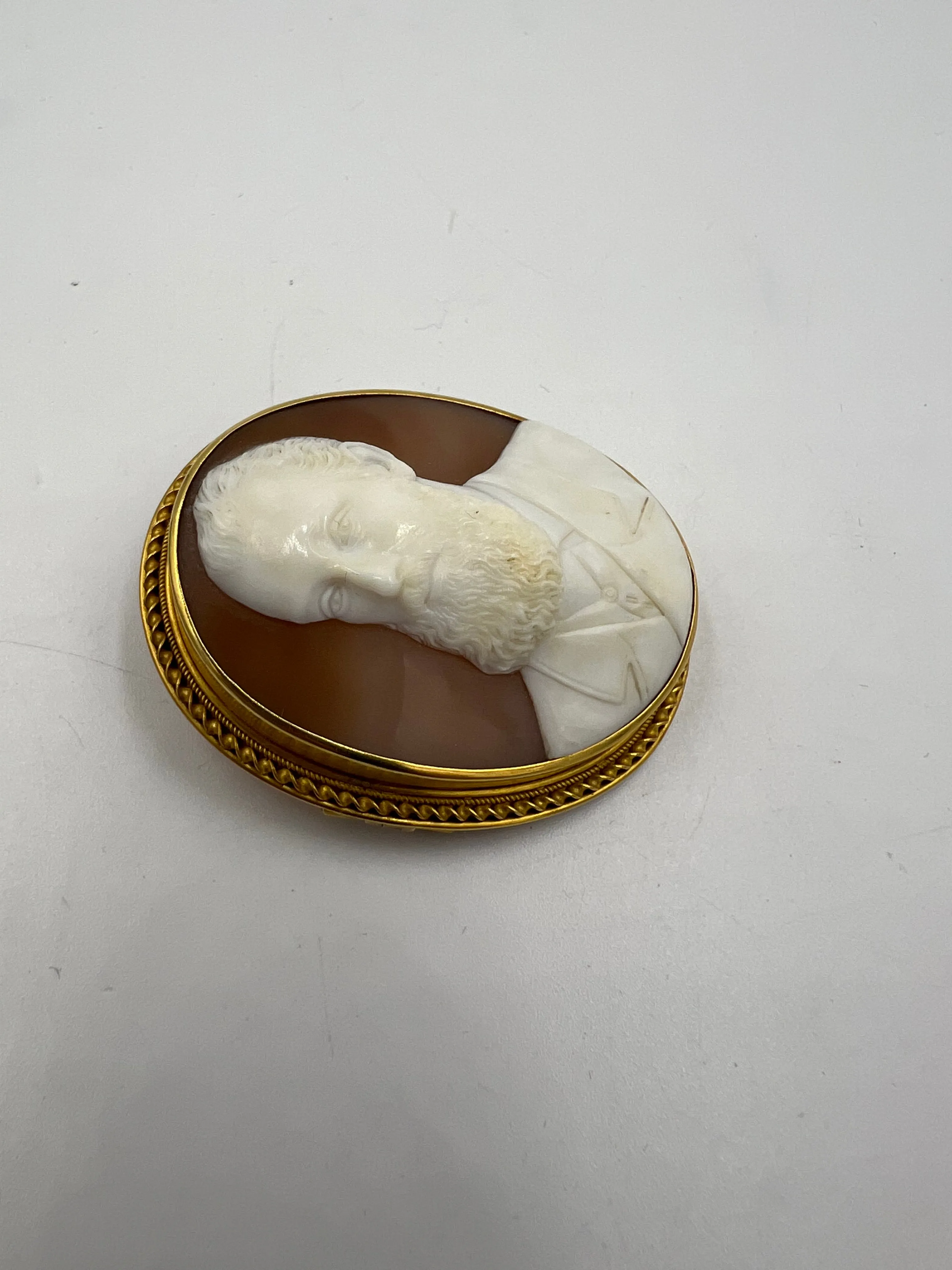 1890s Victorian Cameo Brooch Of A Gentleman