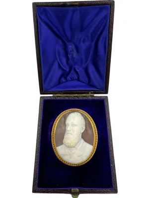 1890s Victorian Cameo Brooch Of A Gentleman