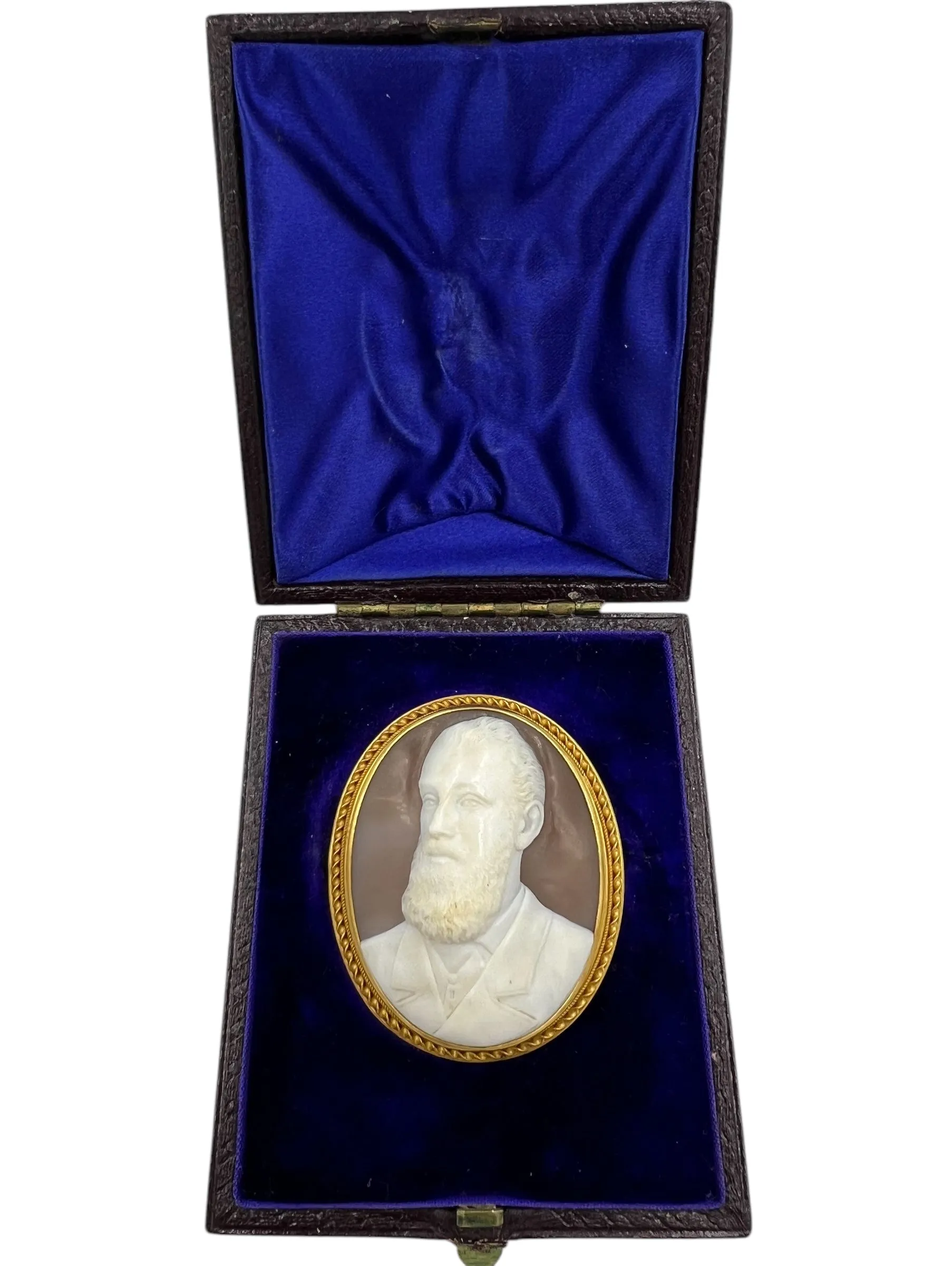 1890s Victorian Cameo Brooch Of A Gentleman