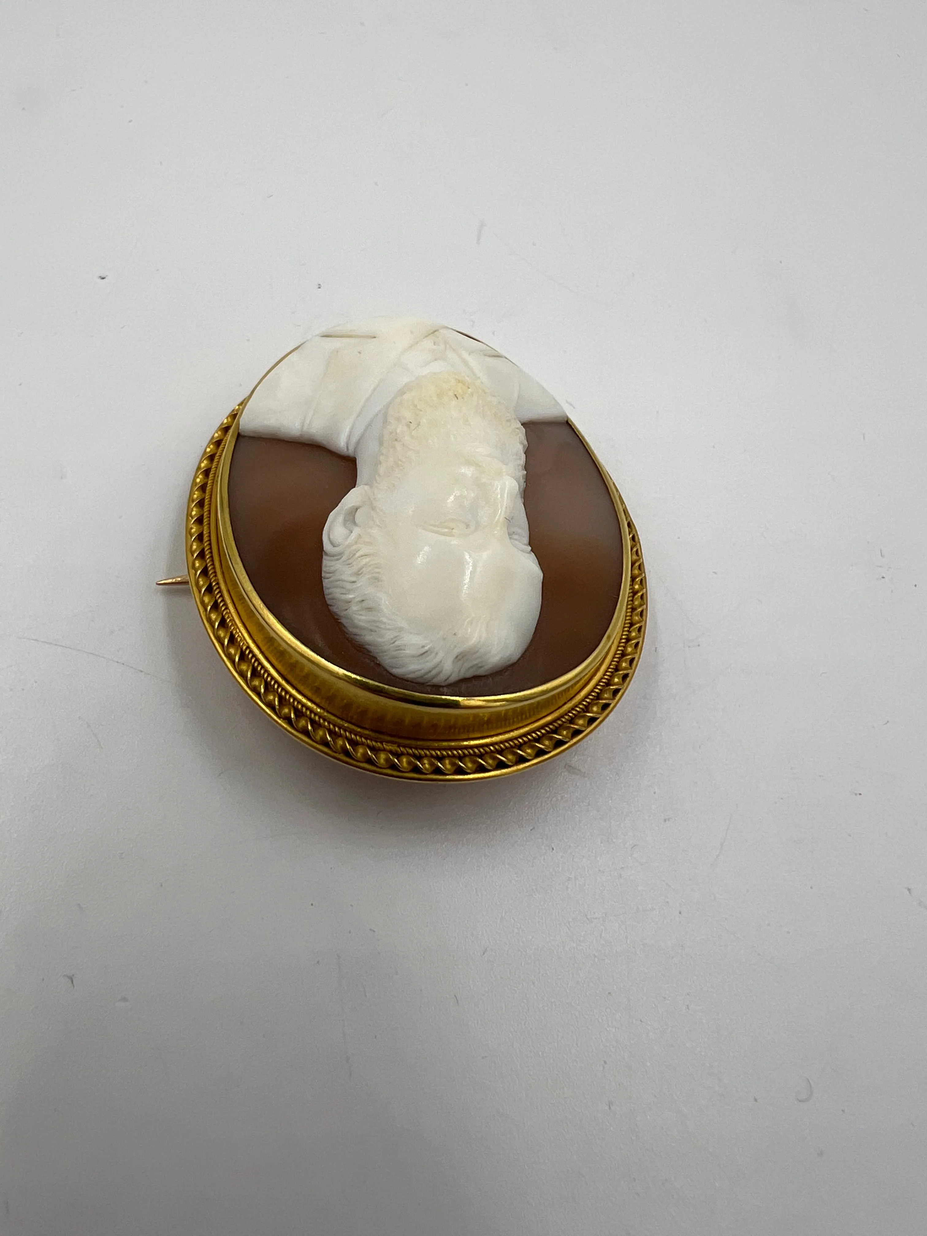 1890s Victorian Cameo Brooch Of A Gentleman