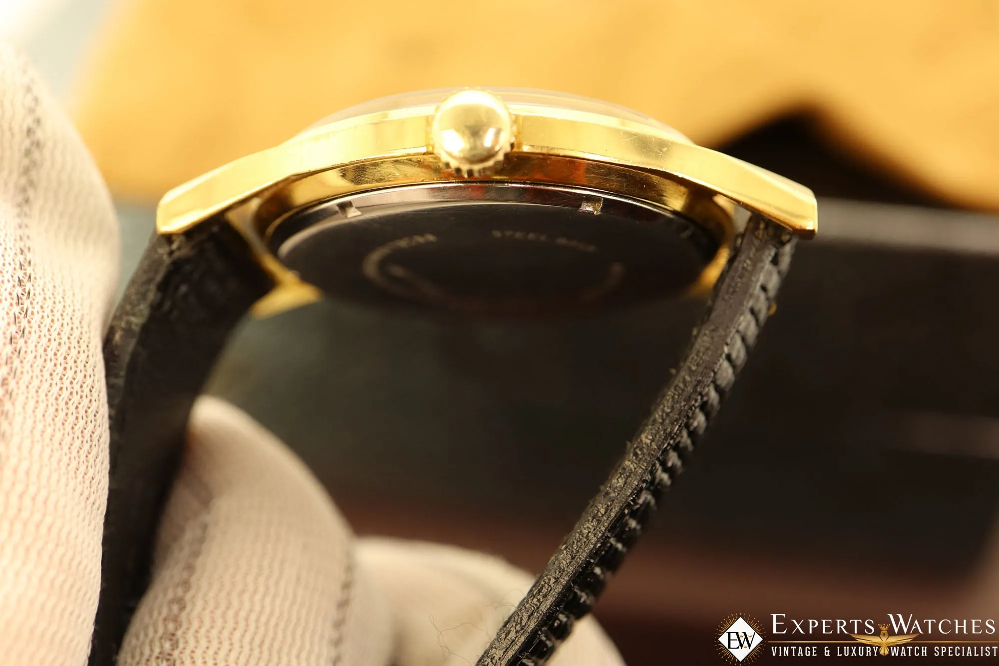 1940's Vintage Movado Manual Wind Watch Gold Plated 15 JEWELS Cal 470 9341 37MM