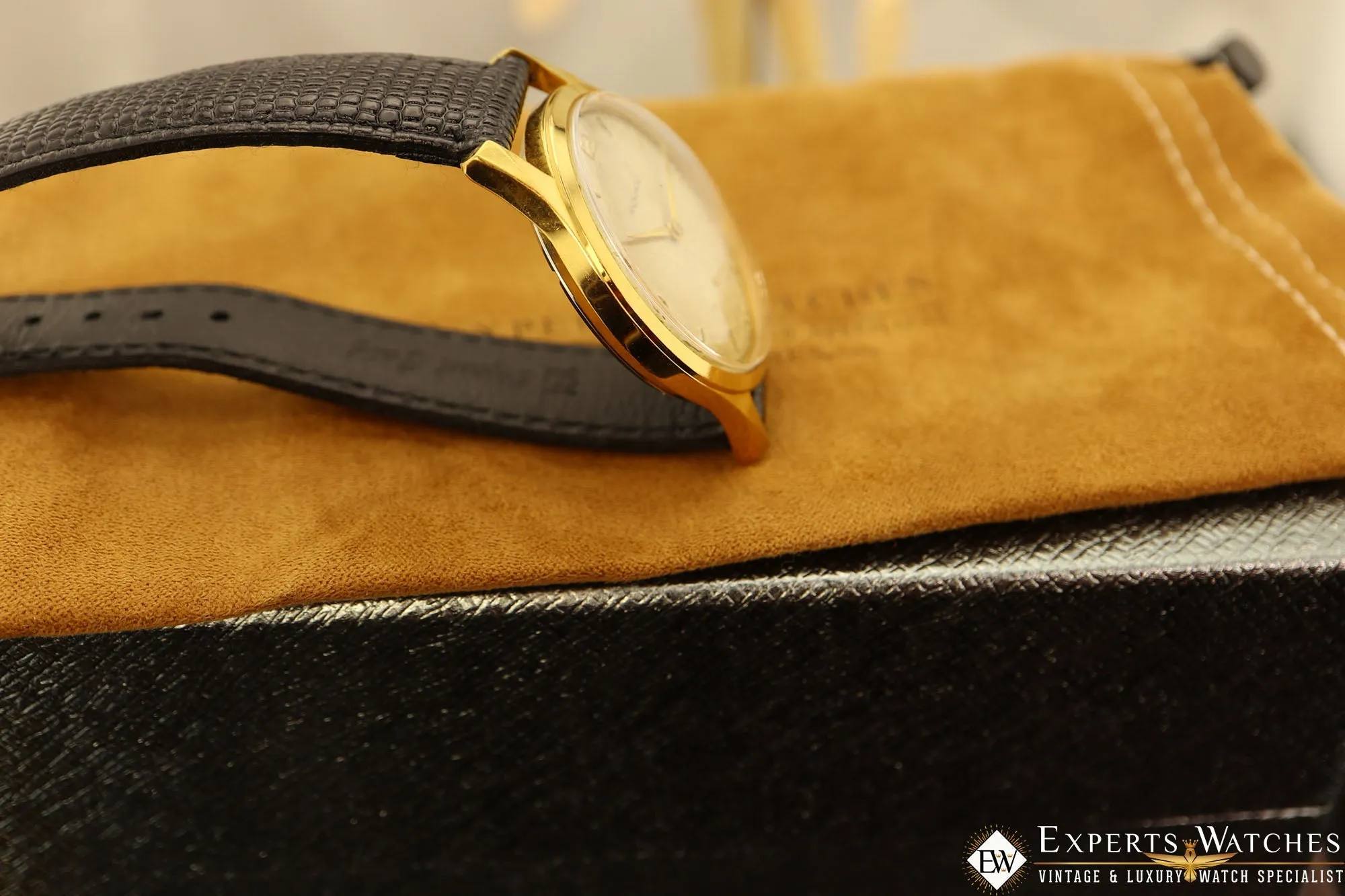 1940's Vintage Movado Manual Wind Watch Gold Plated 15 JEWELS Cal 470 9341 37MM