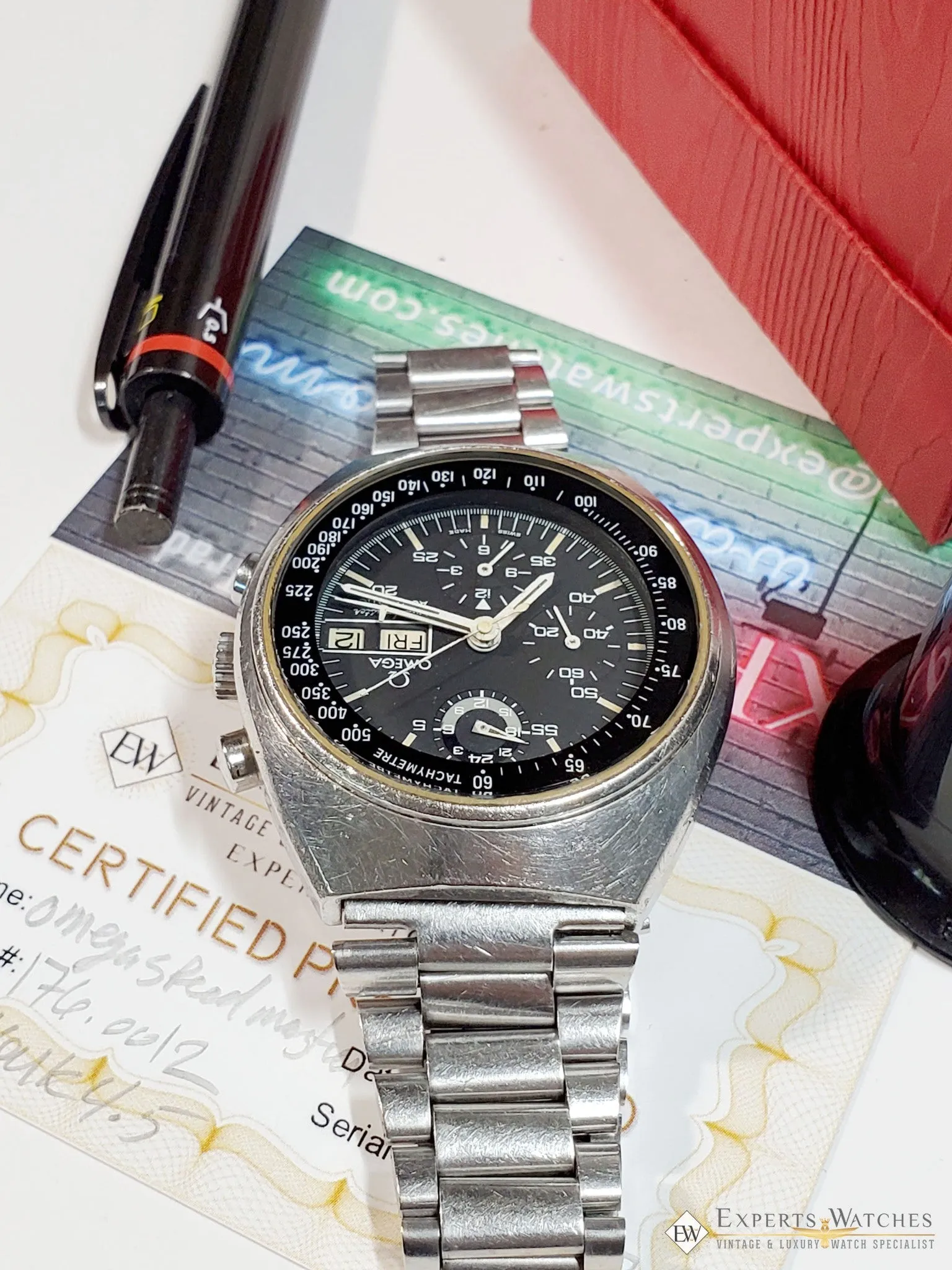 1975 Vintage Omega SpeedMaster Chronograph Mark 4.5 Ref 176.0012 Day Date Watch