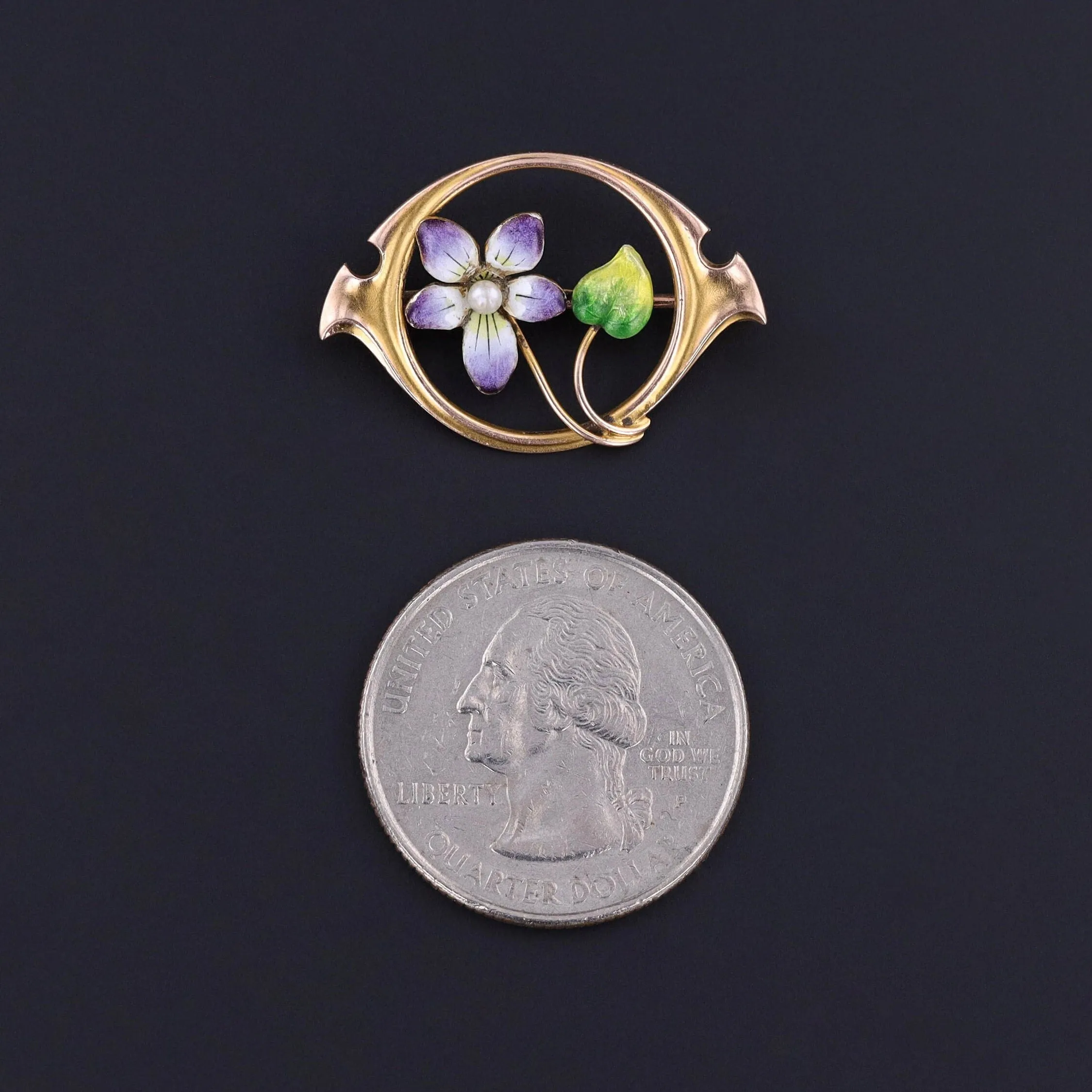 Antique Violet Pin of 10k Gold
