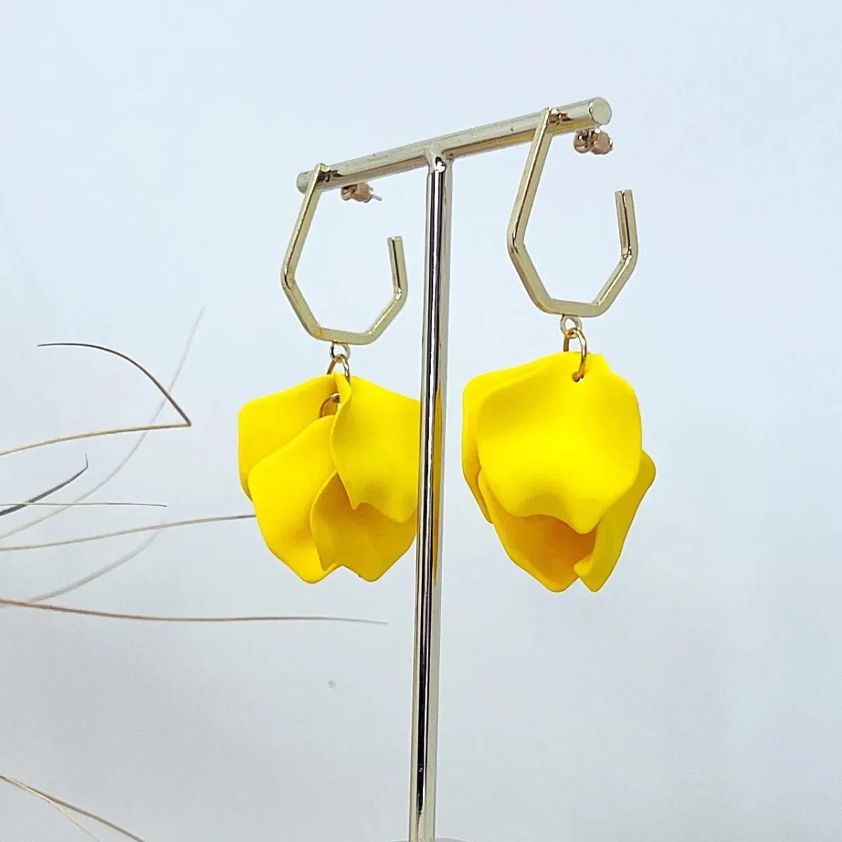 April Petal Earrings (Yellow)