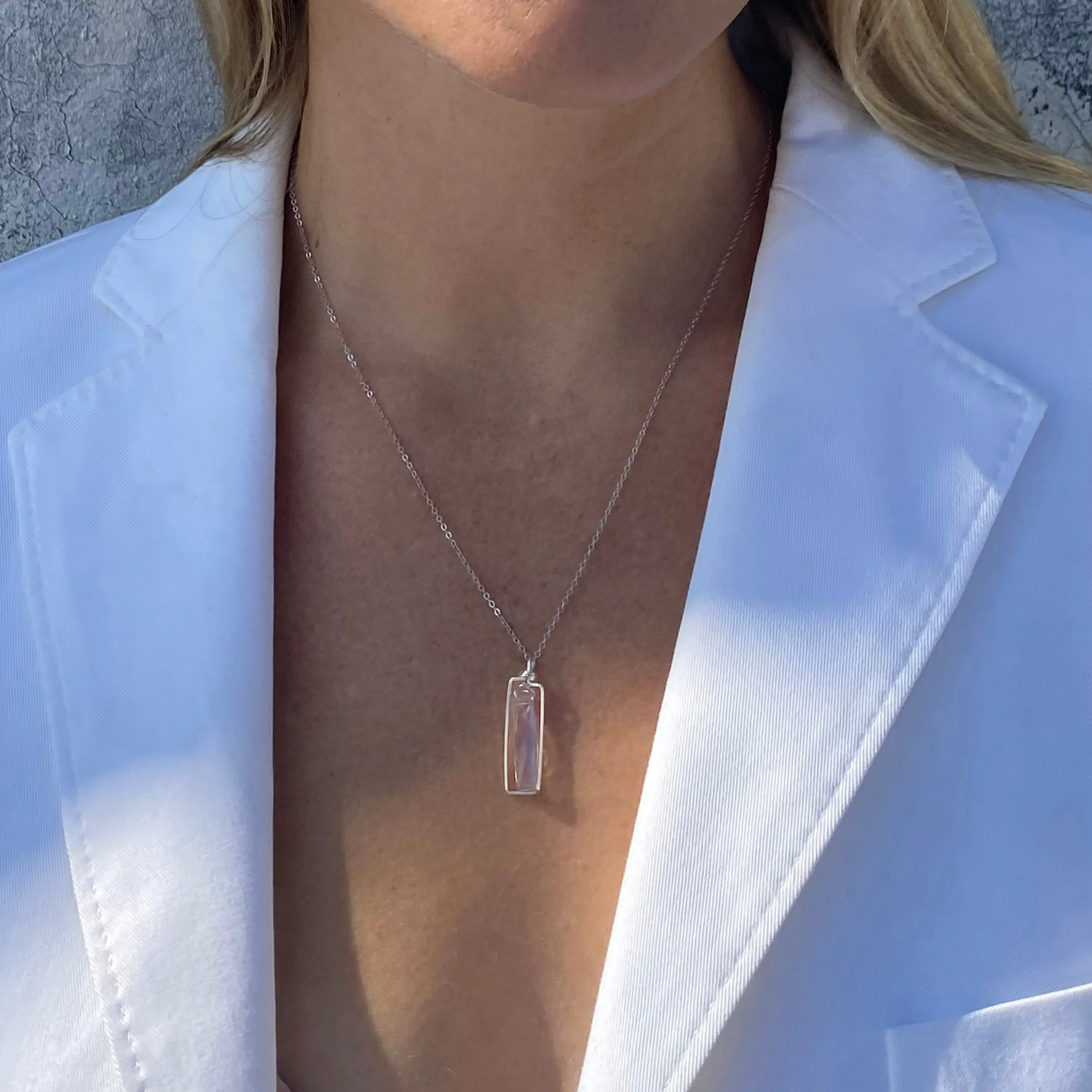 BAR NECKLACE