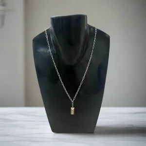 Bling Bar Vero Single Charm Necklace