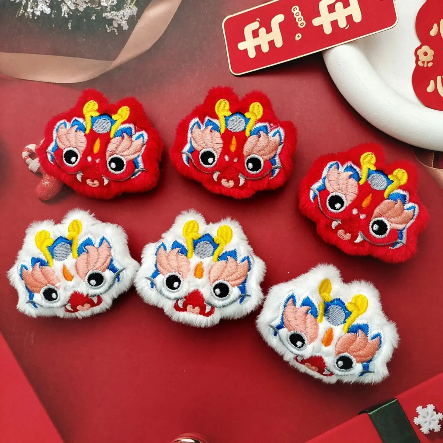 Chinese Style Cartoon Plush Dragon Brooches For Women Men 2024 New Year Zodiac Dragon Animal Brooch Pin Jewelry Coat Accessories