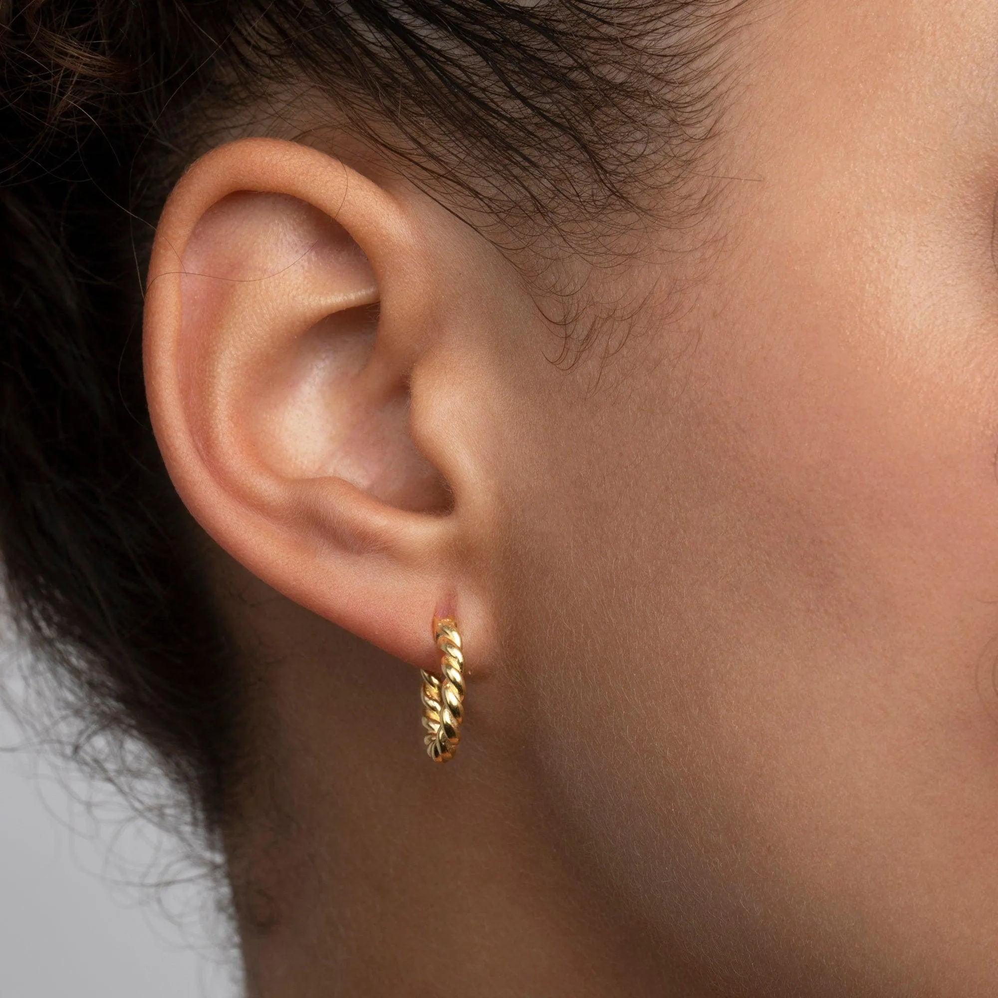 Dainty Twisted Hoop Earrings - 18K Gold Vermeil