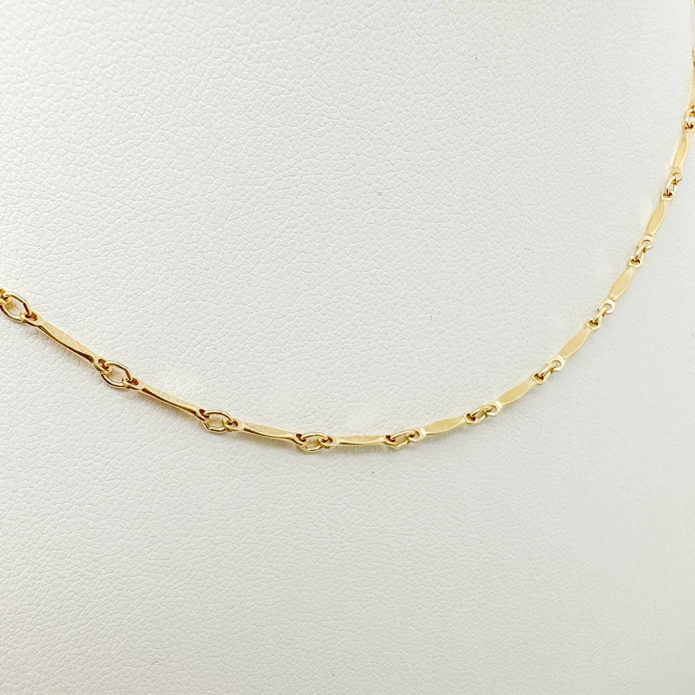 Dapped Bar Chain Necklace