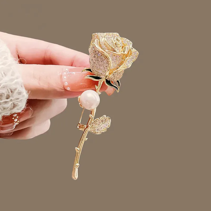 Delicate Green Crystal Lucky Four Leaf Clover Brooches for Women