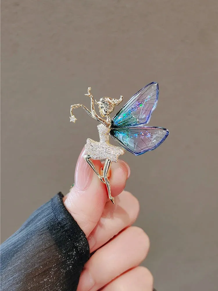 Delicate Green Crystal Lucky Four Leaf Clover Brooches for Women