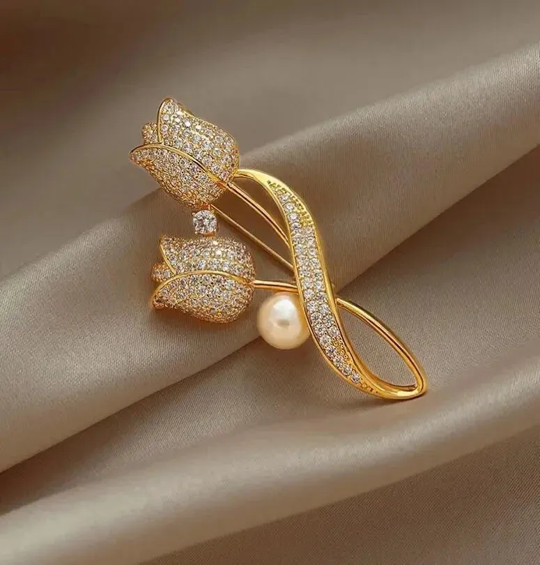 Delicate Green Crystal Lucky Four Leaf Clover Brooches for Women
