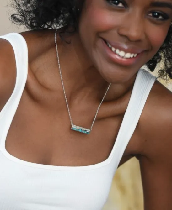 Dune Jewelry Luxe Wave Bar Necklace