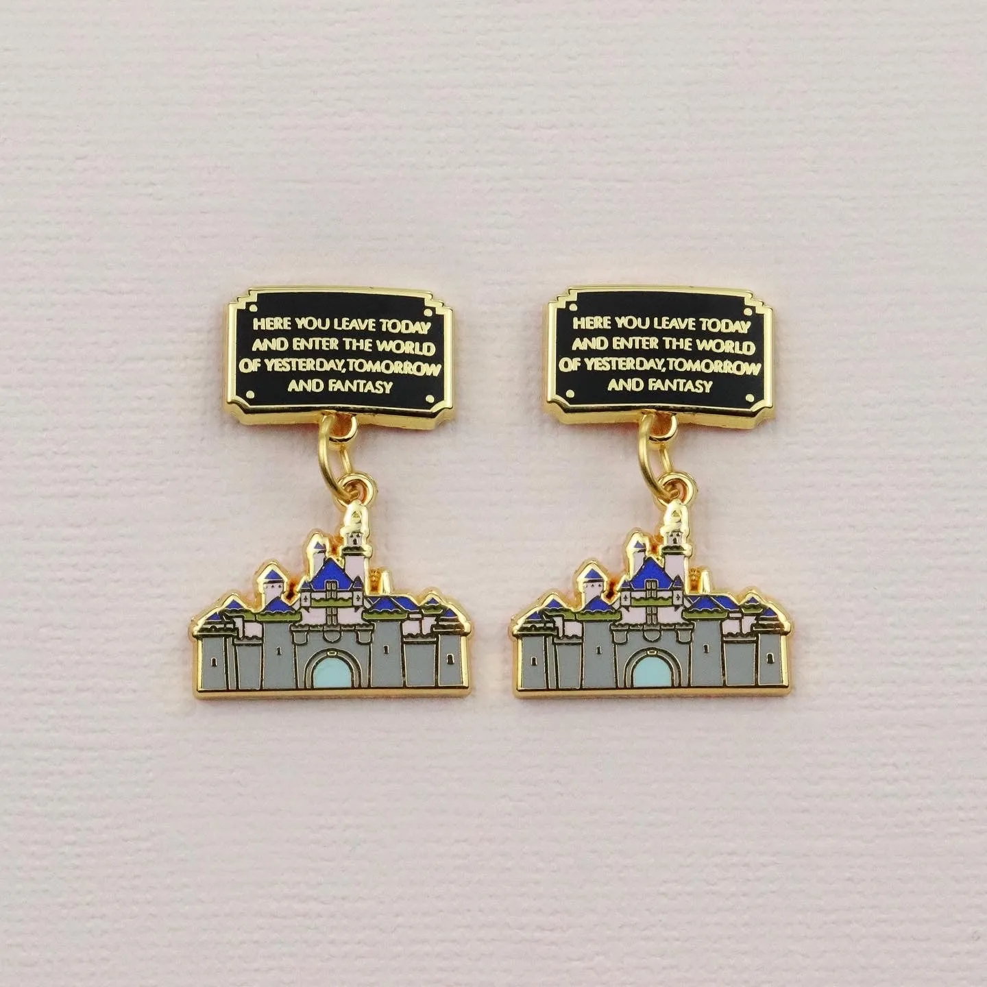 Earrings - Meet me on Main Street Dangles SHOPIVERSARY BLOWOUT
