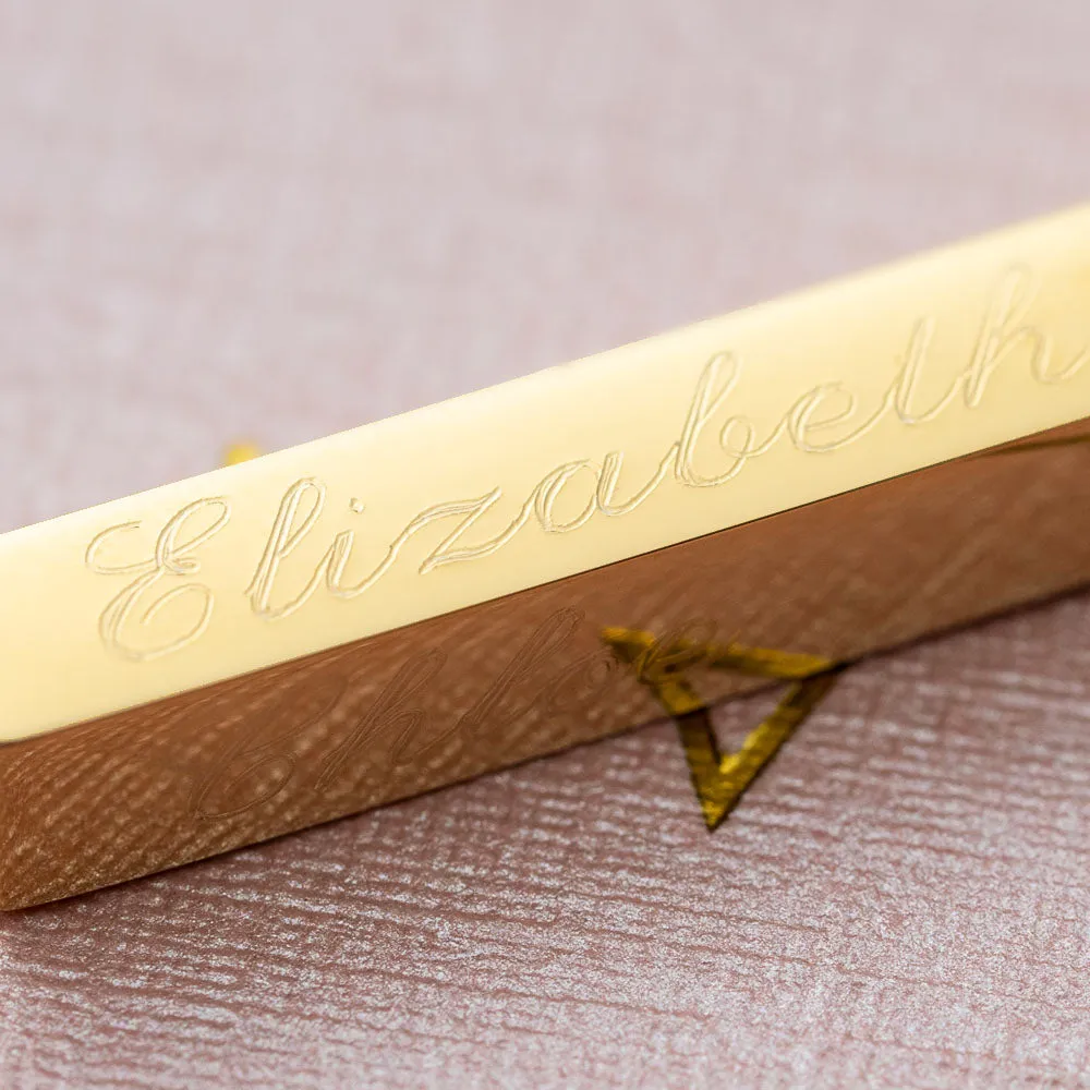 Engraved bar necklace