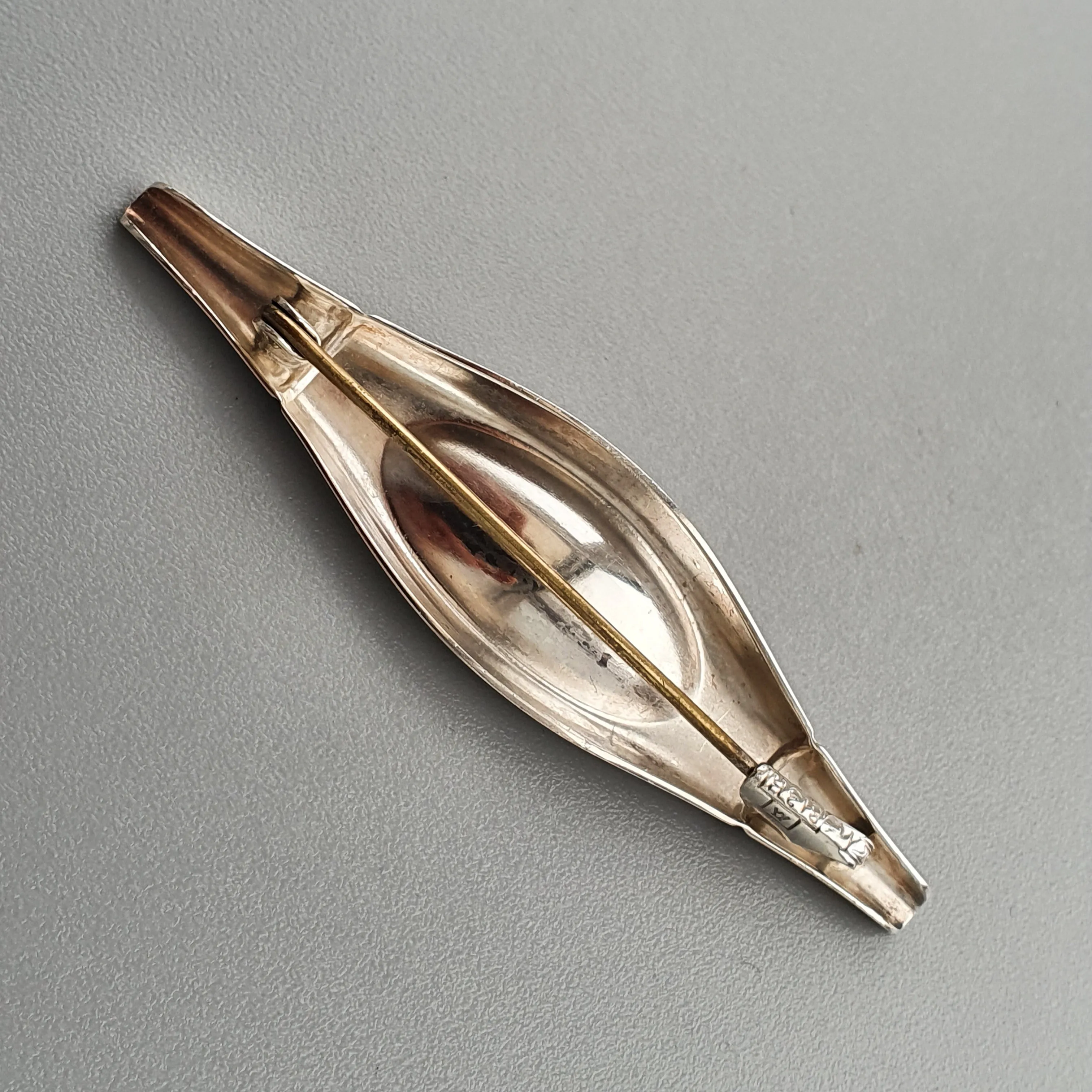 Finnish Modernist Silver Brooch by Elis Kauppi & Kupittaan Kulta 1960