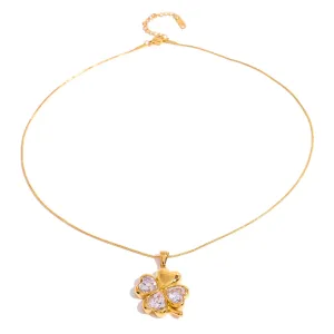 Four-Leaf Clover Heart Zirconia Necklace