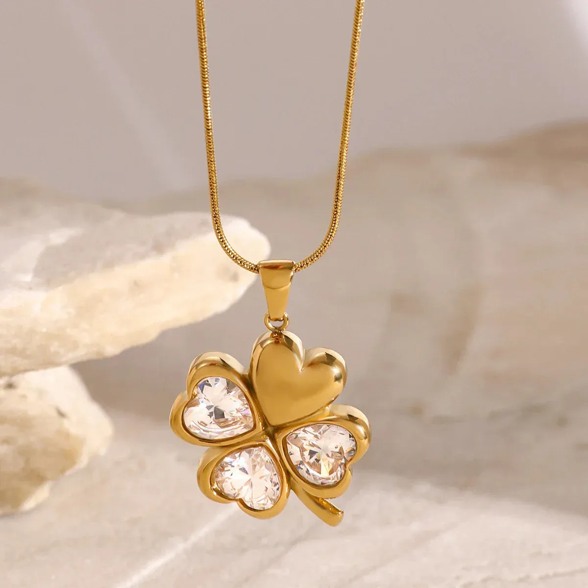Four-Leaf Clover Heart Zirconia Necklace