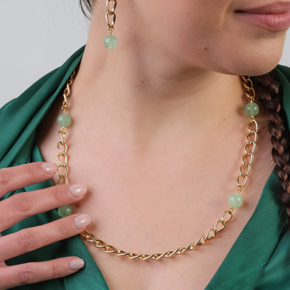 Green Jade Gold Curb Chain Necklace
