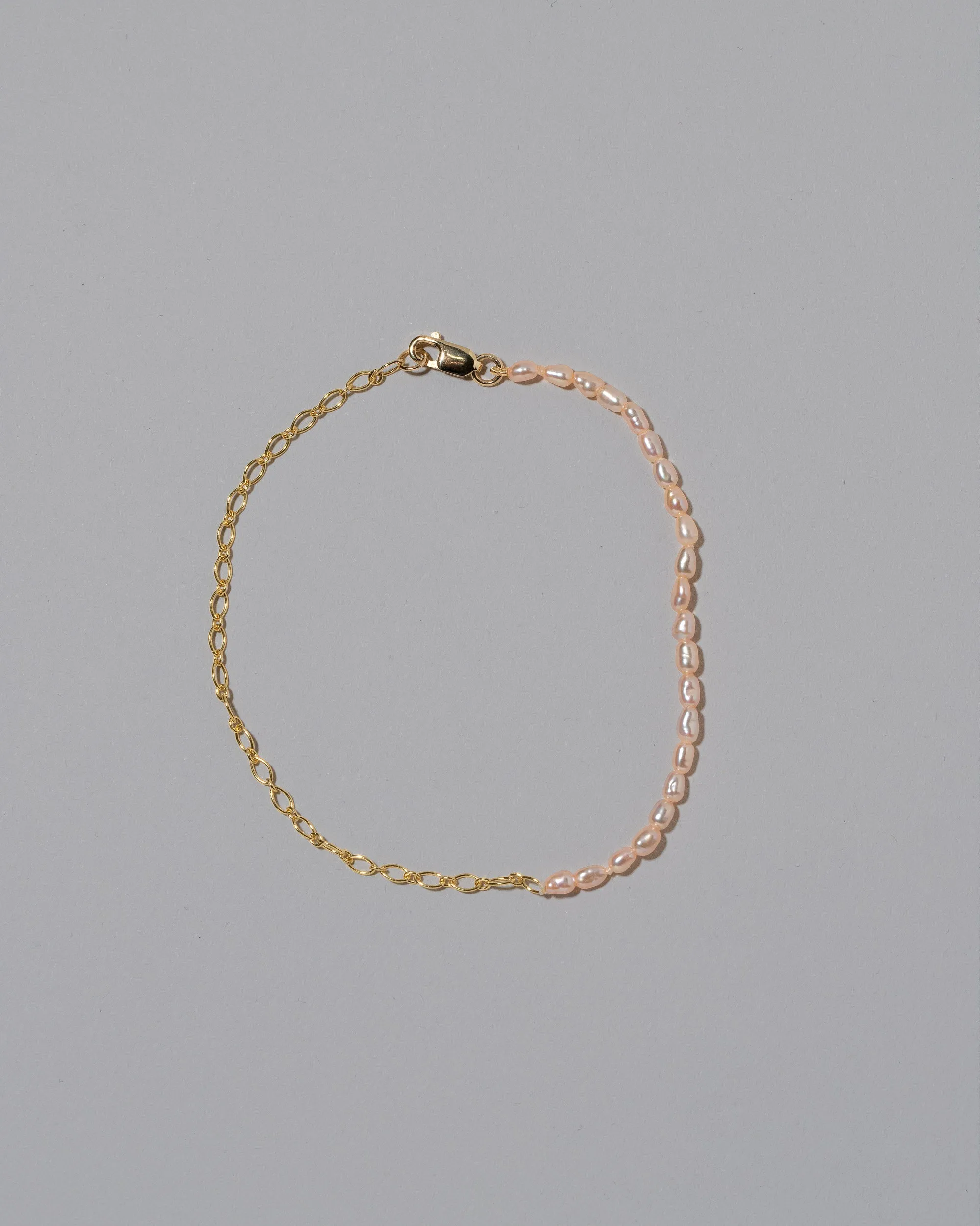 Half Oval Chain & Peony Seed Pearl Bracelet