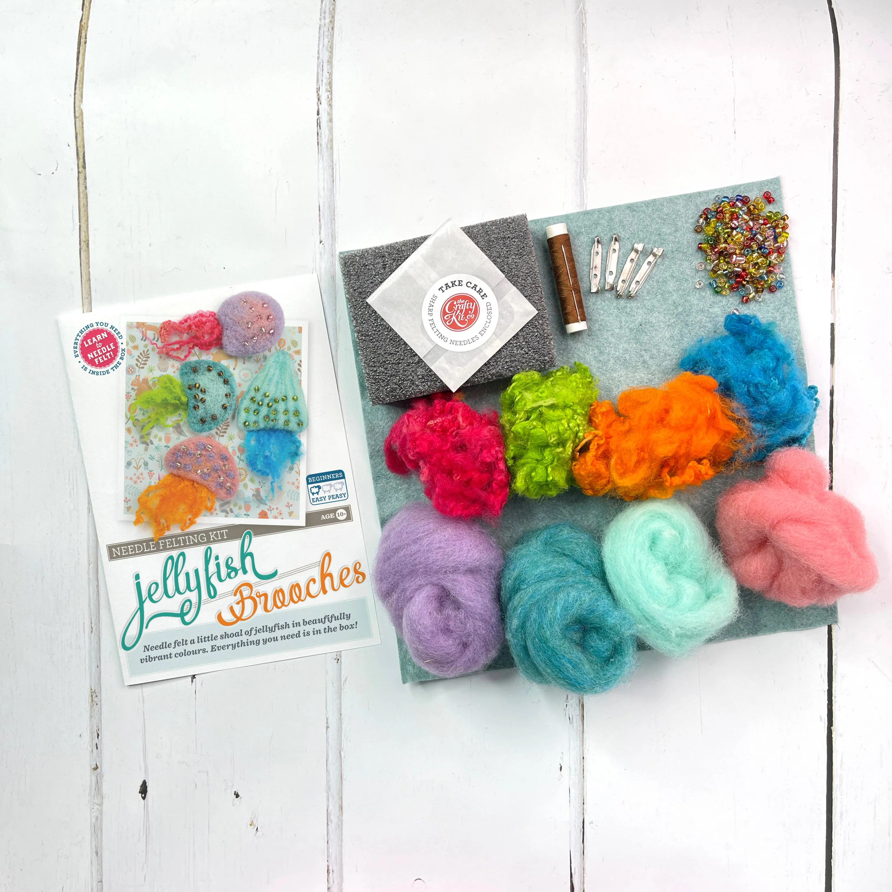 Jellyfish Brooches Needle Felting Craft Kit