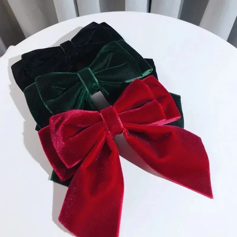 Korean Simple Velvet Bow Tie Brooch Pins Bowknot Cravat Female College Style Shirt Collar Luxulry Brooches for Women Jewelry