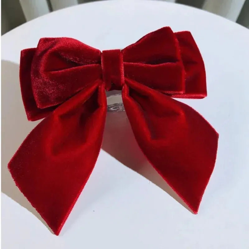 Korean Simple Velvet Bow Tie Brooch Pins Bowknot Cravat Female College Style Shirt Collar Luxulry Brooches for Women Jewelry