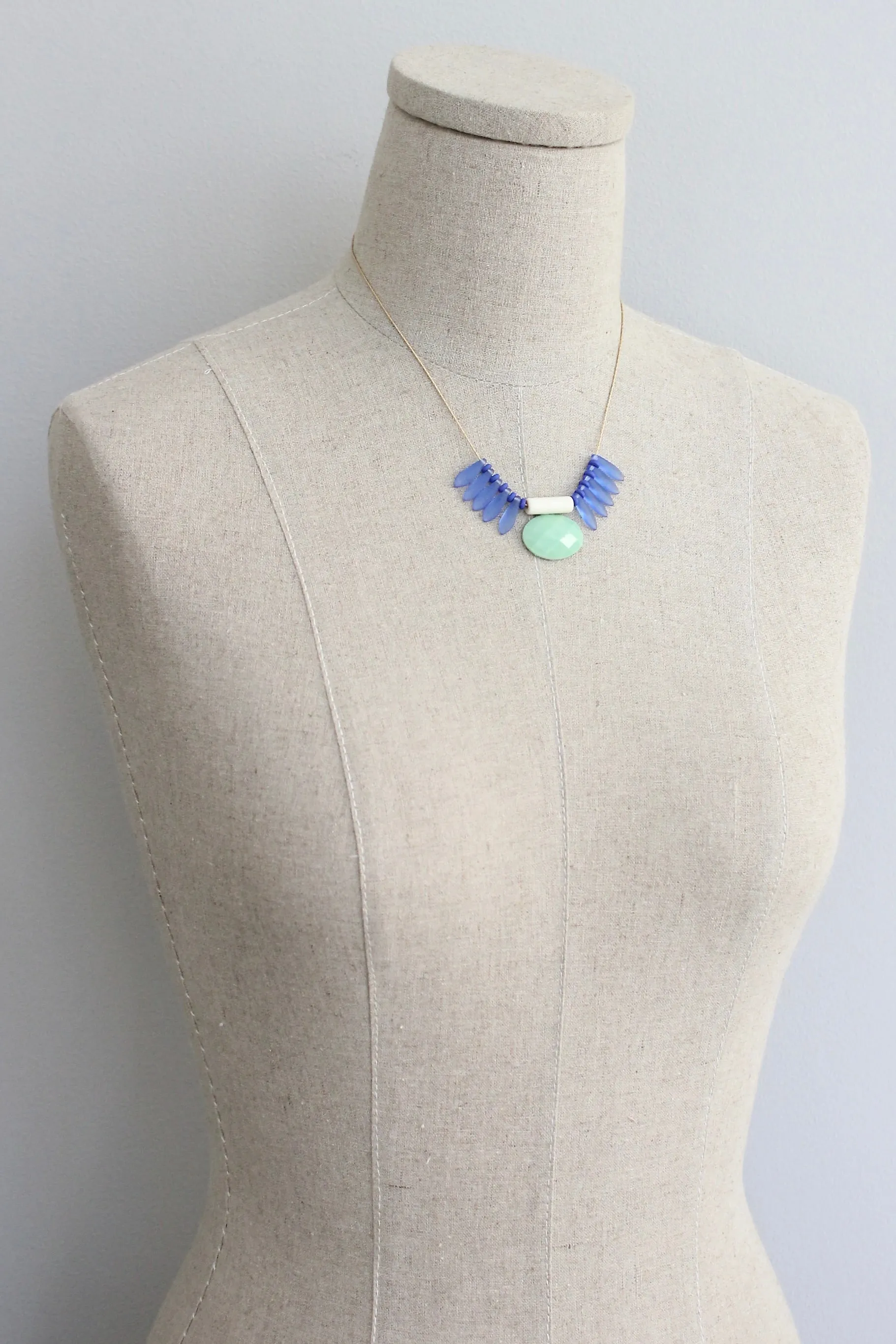 KYL216 blue glass and mint necklace