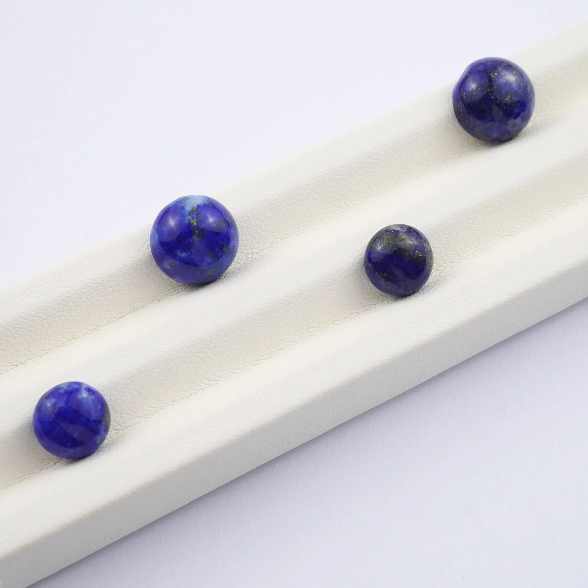 Lapis Lazuli - Round Cabochon