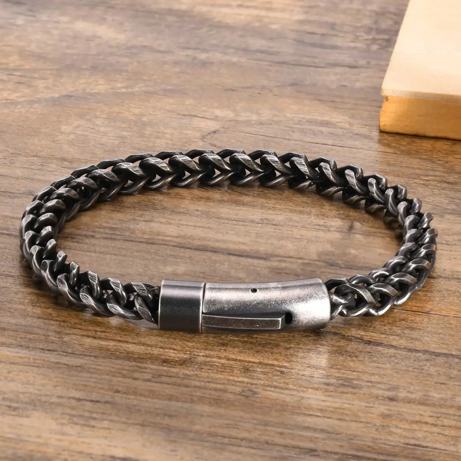 Men's Antique Silver Color  Franco Chain Bracelet
