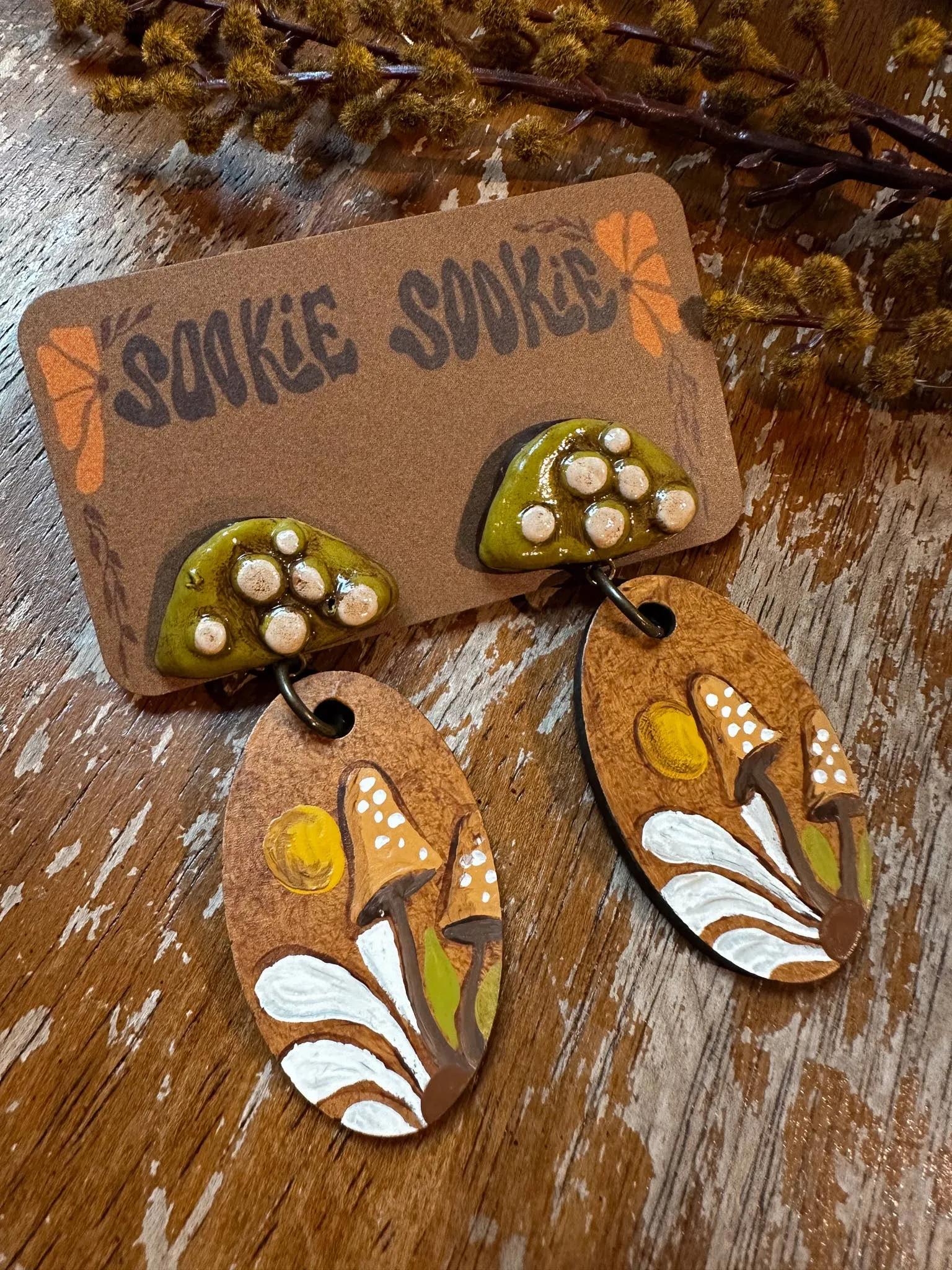 Mushroom & Daisy Earrings: Green