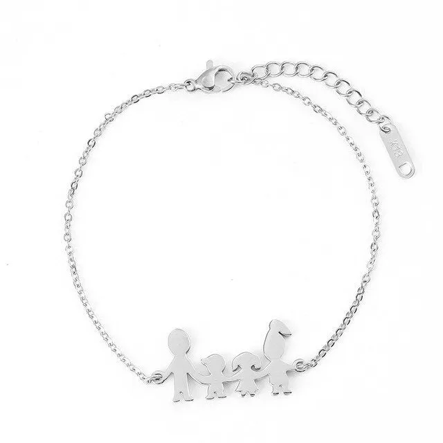 Name Custom Bracelet Father Mother Girl Boy Family Charm Women Jewelry Personalized Engraved Love Letter Customized Gift