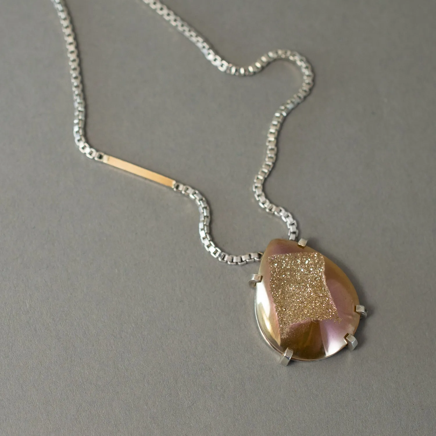 PEACH DRUZY STATION NECKLACE