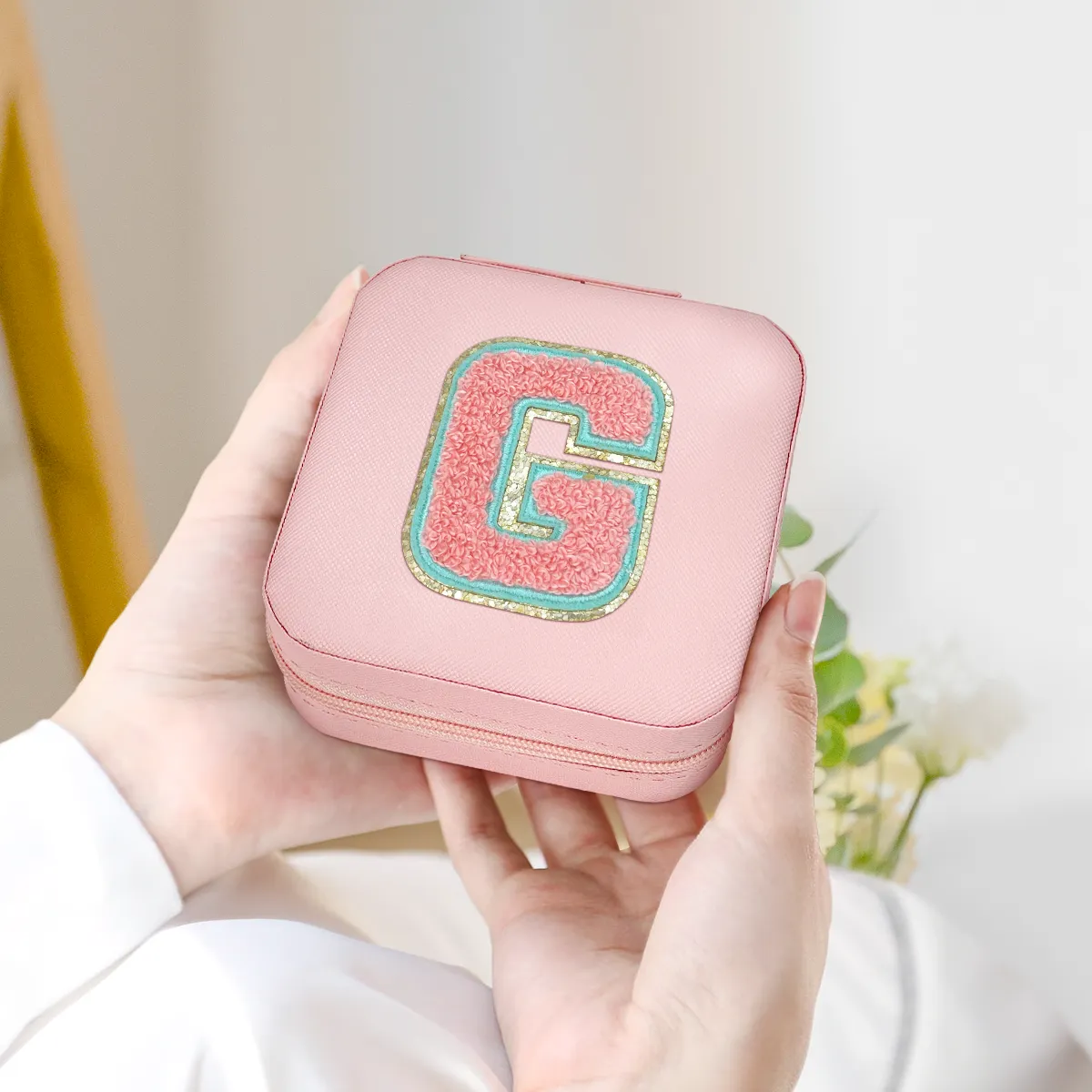 Personalized Jewelry Box, Pink Travel Jewelry Box with Initial G, Small Monogrammed Jewelry Case Organizer for Girls Women Teen Kids, Mini Travel Essentials Gifts for Birthday Christmas