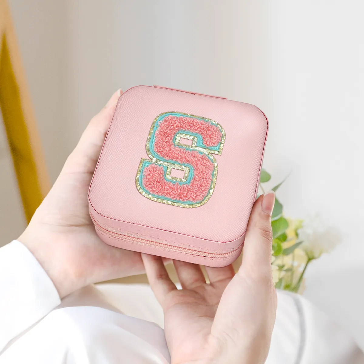Personalized Jewelry Box, Pink Travel Jewelry Box with Initial S, Small Monogrammed Jewelry Case Organizer for Girls Women Teen Kids, Mini Travel Essentials Gifts for Birthday Christmas