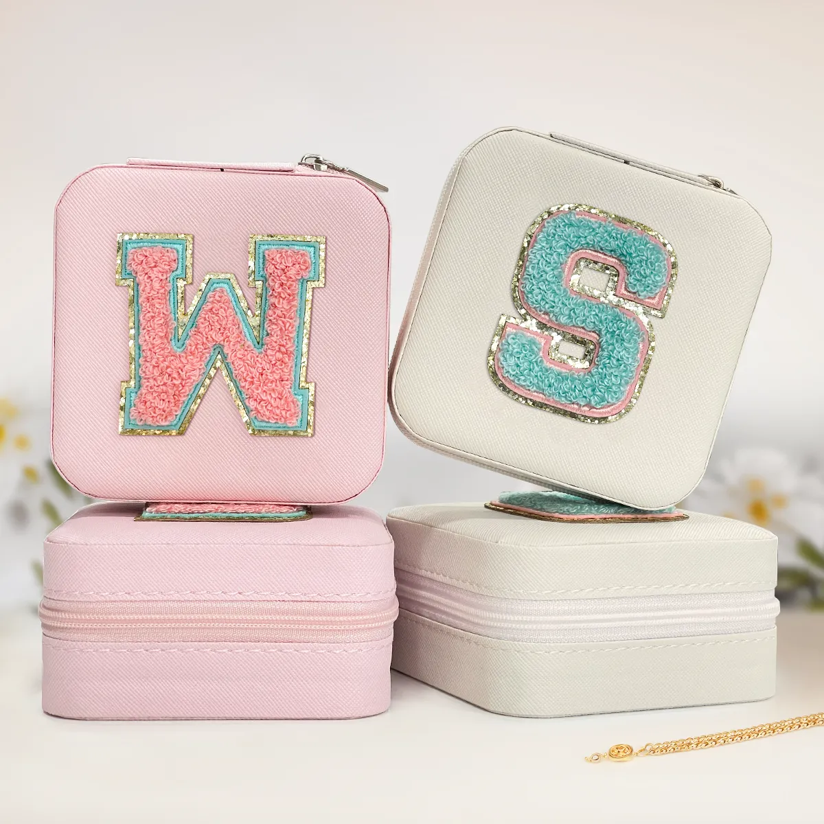 Personalized Jewelry Box, Pink Travel Jewelry Box with Initial W, Small Monogrammed Jewelry Case Organizer for Girls Women Teen  Kids, Mini Travel Essentials Gifts for Birthday Christmas