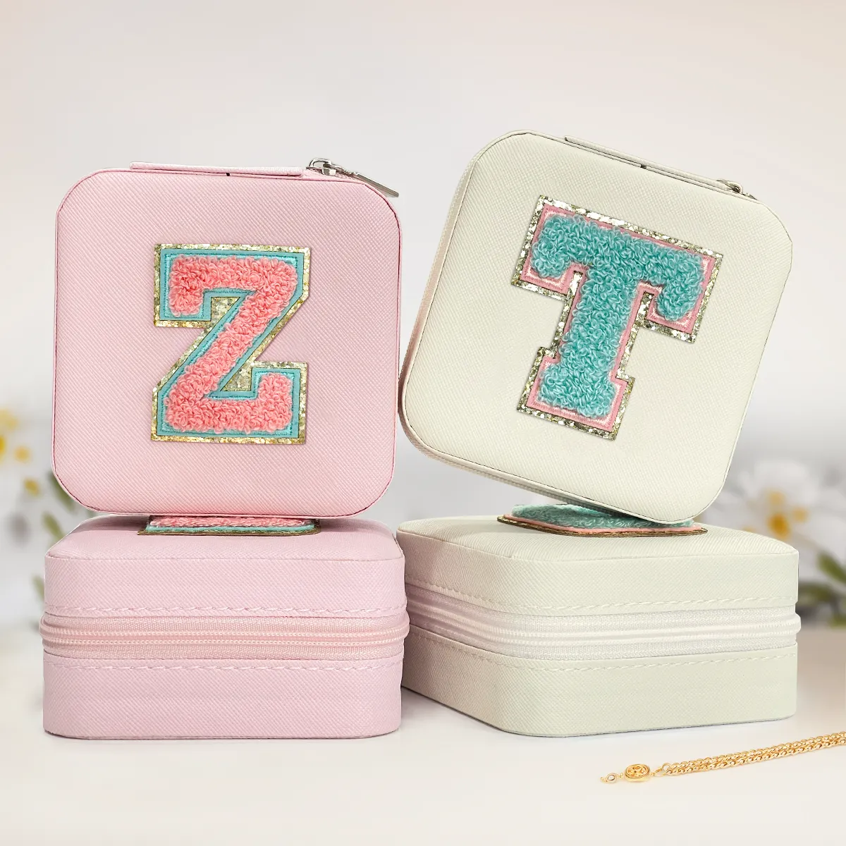 Personalized Jewelry Box, White Travel Jewelry Box with Initial T, Small Monogrammed Jewelry Case Organizer for Girls Women Teen Kids, Mini Travel Essentials Gifts for Birthday Christmas