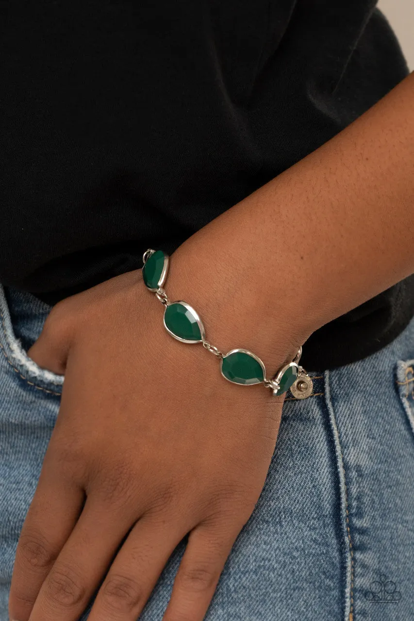 REIGNy Days Green Paparazzi Bracelet