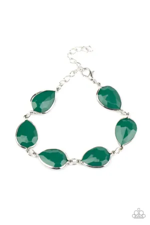 REIGNy Days Green Paparazzi Bracelet