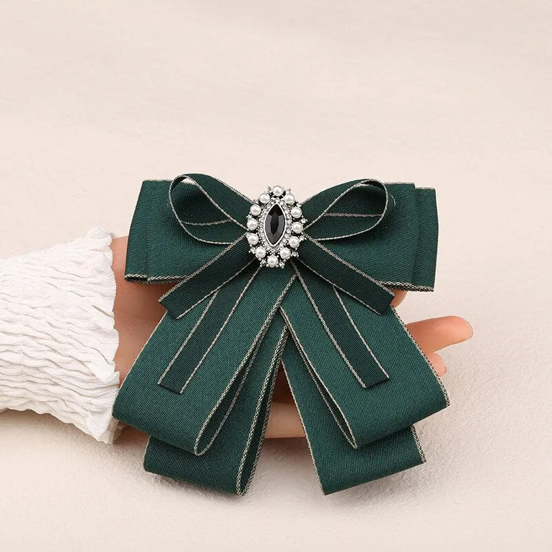 Retro Handmade Ribbon Bow Tie Brooch Cloth Art Pearl Brooches for Women College Style Ladies Shirt Collar Pins Fashion Jewelry