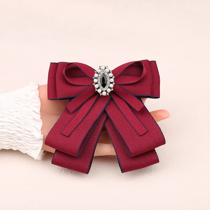Retro Handmade Ribbon Bow Tie Brooch Cloth Art Pearl Brooches for Women College Style Ladies Shirt Collar Pins Fashion Jewelry