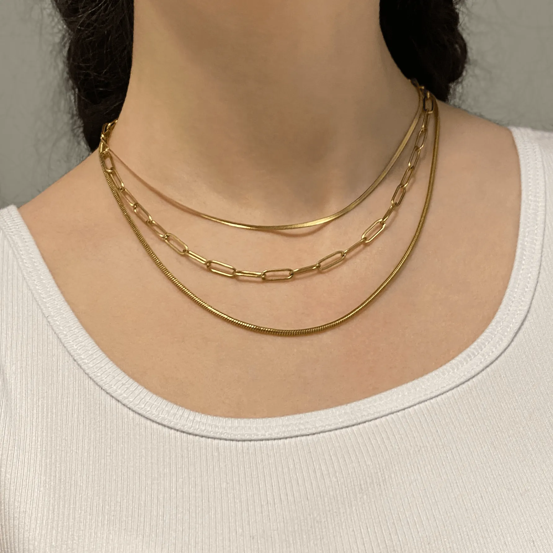ROUND SNAKE CHAIN NECKLACE