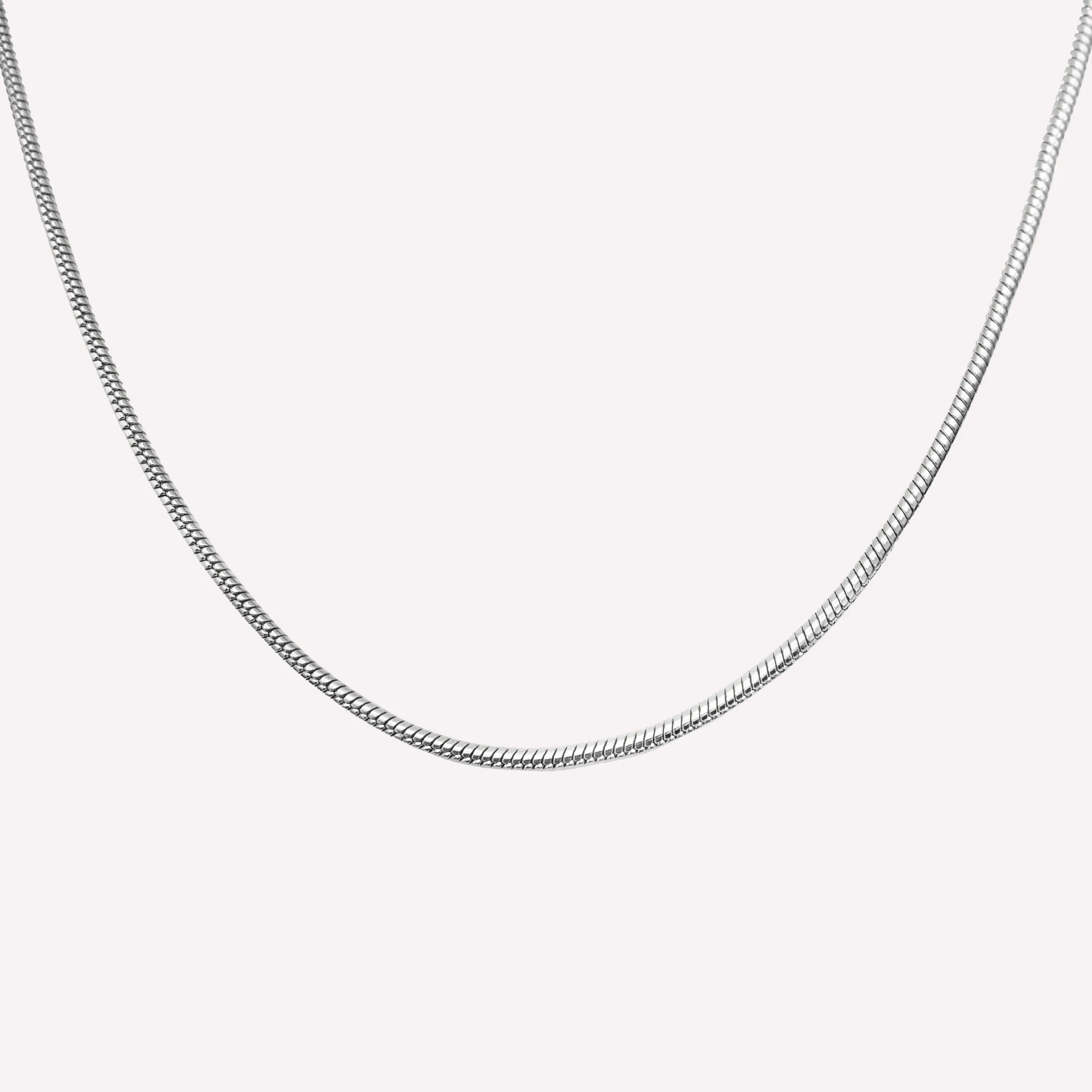 ROUND SNAKE CHAIN NECKLACE