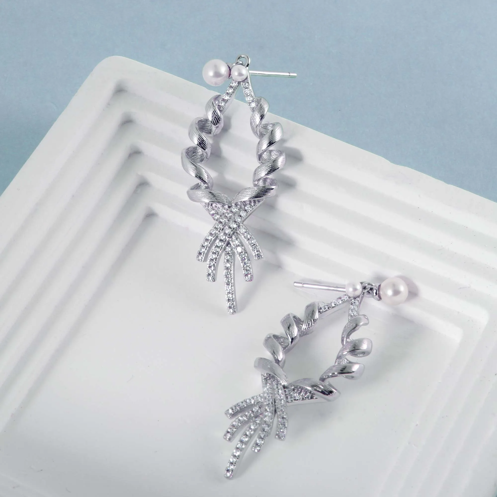 Royal Silver Twisted Dangle Earrings