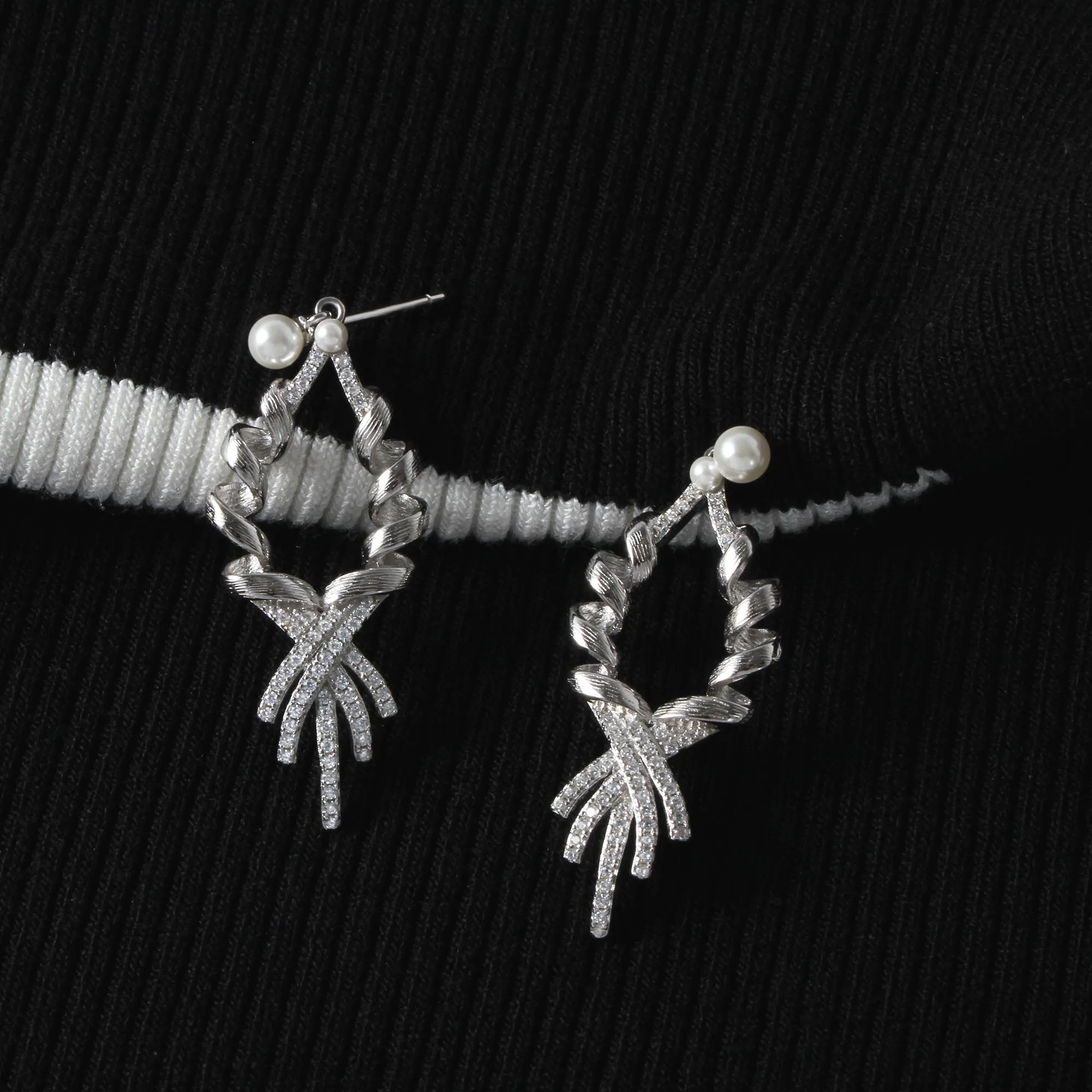 Royal Silver Twisted Dangle Earrings