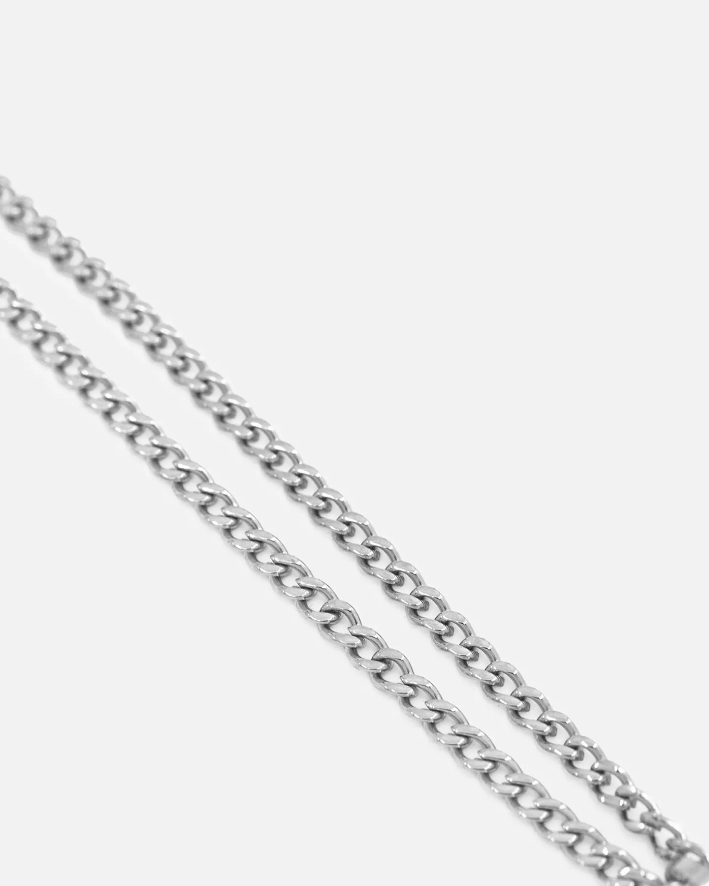 Saint Morta Bar Totem Pendant Chain White Gold