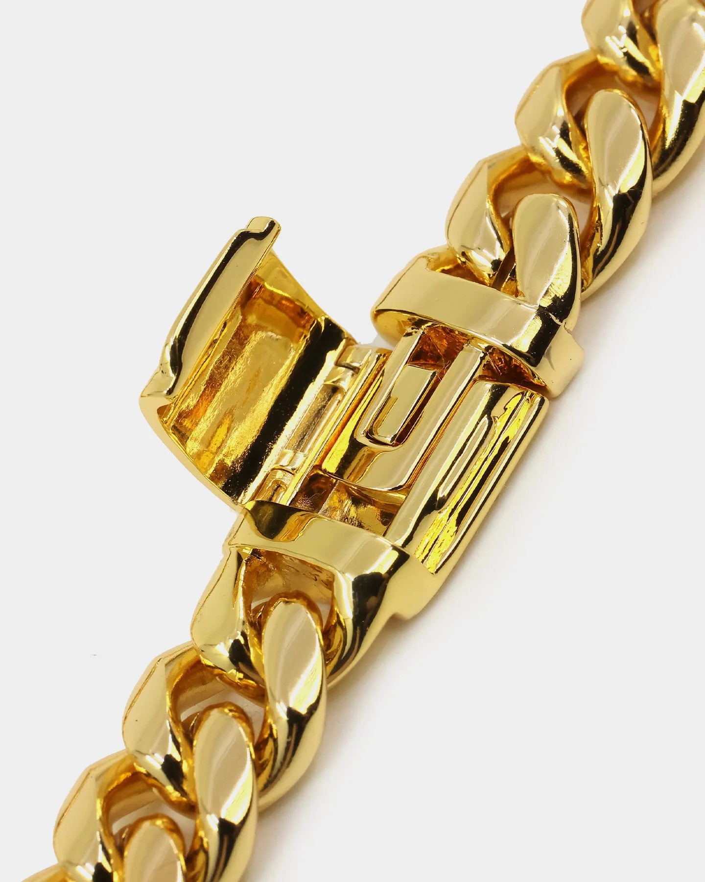 Saint Morta Custom Alpha 2 Letter Chain Gold